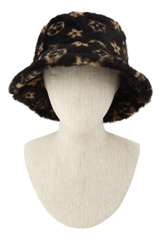 Geometric Pattern Fur Bucket Hat (more colors)